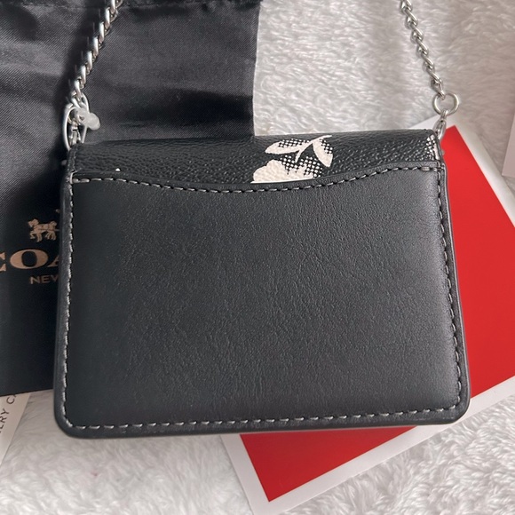 NWT Coach CP344 mini wallet on a chain w/ floral print π€π€π©Ά - Picture 4 of 10